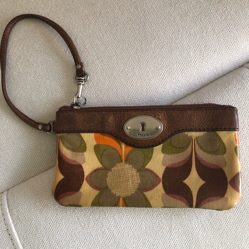 Vintage Fossil Keyper zip wristlet